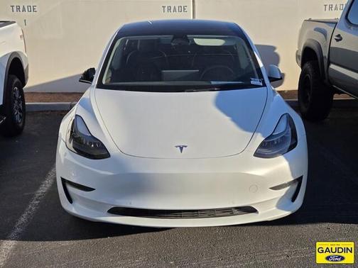 2022 Tesla Model 3 Base