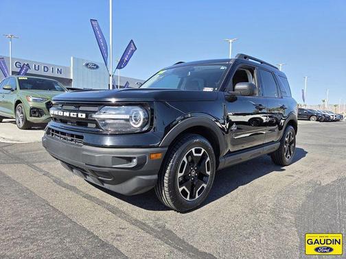 Shadow Black 2022 Ford Bronco Sport Outer Banks