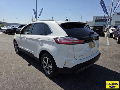 Star White Metallic Tri-Coat 2024 Ford Edge SEL