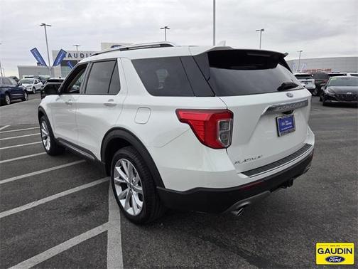 2022 Ford Explorer Platinum