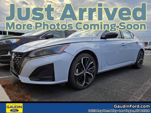 2023 Nissan Altima 2.5 SR