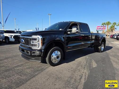 2025 Ford F-450 Platinum