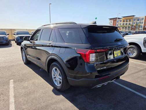 Agate Black Metallic 2026 Ford Explorer Active