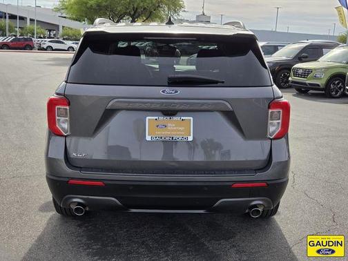Carbonized Gray Metallic 2022 Ford Explorer XLT