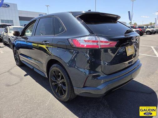 Stone Blue Metallic 2024 Ford Edge SE