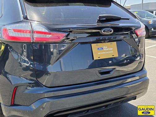Stone Blue Metallic 2024 Ford Edge SE