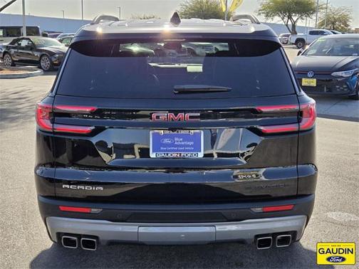 2024 GMC Acadia FWD Elevation