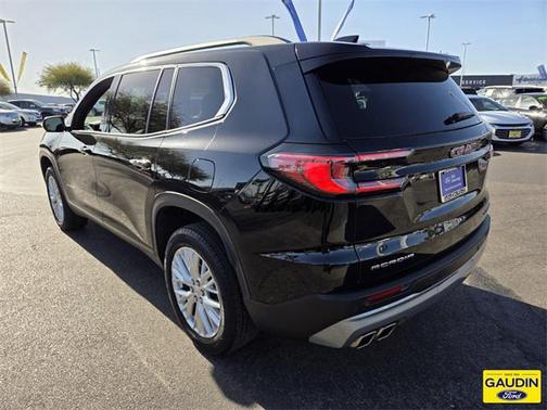 2024 GMC Acadia FWD Elevation