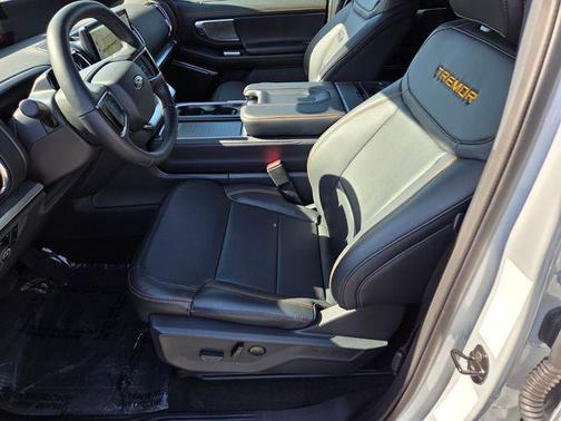 Space Silver Metallic 2026 Ford Expedition Tremor