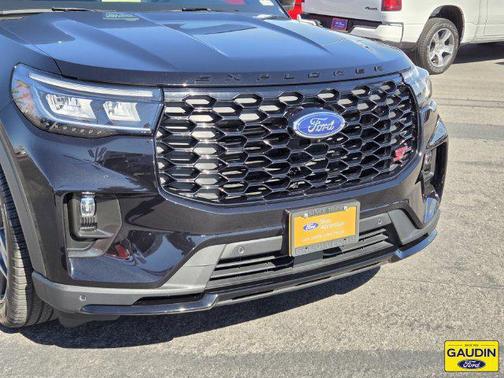 Agate Black Metallic 2025 Ford Explorer ST