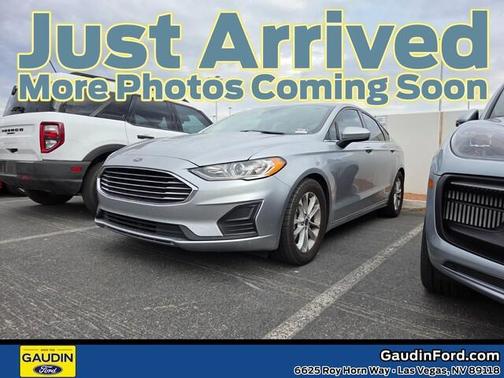 2020 Ford Fusion SE
