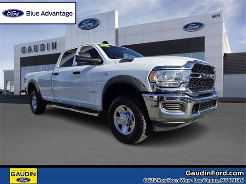 2022 RAM 2500 Tradesman Crew Cab 4x4 8' Box
