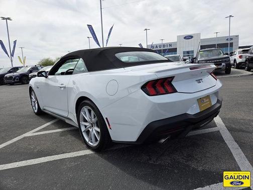 Oxford White 2025 Ford Mustang GT Premium