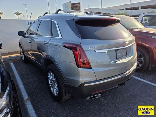 Argent Silver Metallic 2023 Cadillac XT5 Luxury