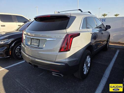 Argent Silver Metallic 2023 Cadillac XT5 Luxury