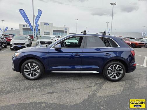 Blue Metallic 2025 Audi Q5 45 S line Premium Plus