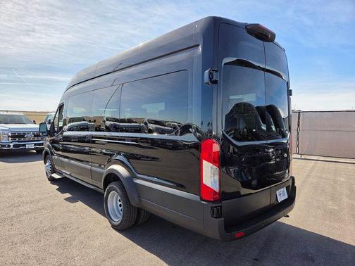 Agate Black Metallic 2026 Ford Transit-350 XL