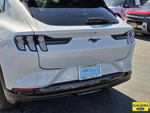 Space White Metallic 2023 Ford Mustang Mach-E Premium
