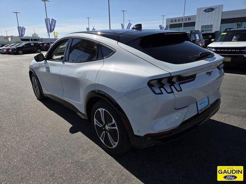 Space White Metallic 2023 Ford Mustang Mach-E Premium