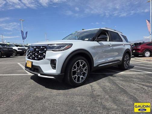 White Metallic 2025 Ford Explorer Platinum