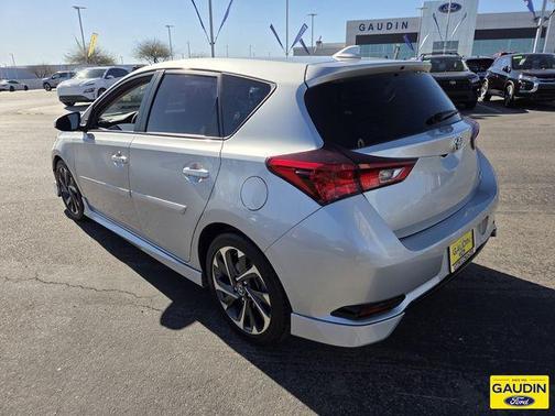 2017 Toyota Corolla iM Base