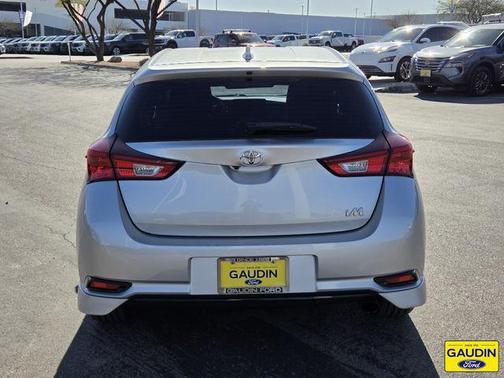 2017 Toyota Corolla iM Base