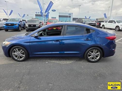 2017 Hyundai ELANTRA Value Edition