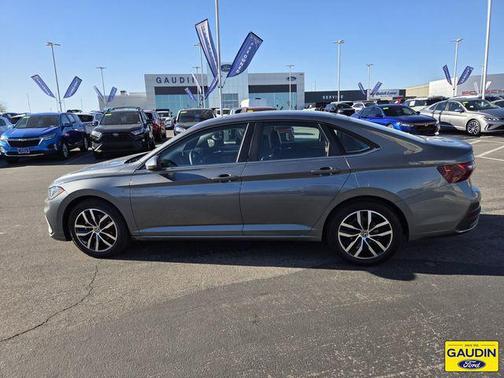 Gray 2025 Volkswagen Jetta 1.5T SE