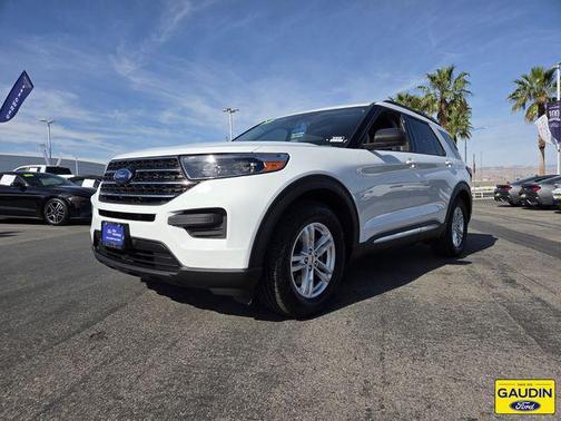 Oxford White 2020 Ford Explorer XLT