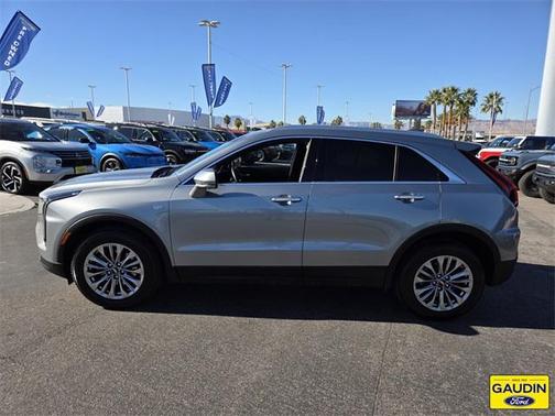 2025 Cadillac XT4 Premium Luxury