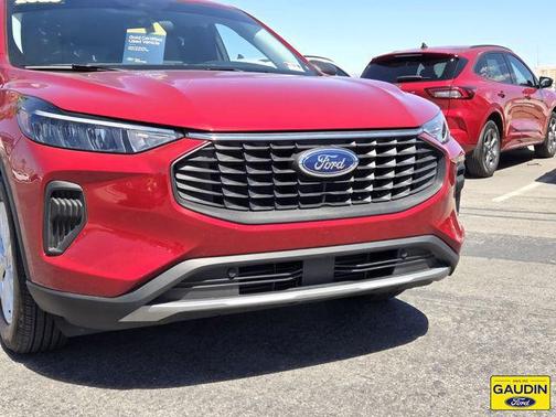 Rapid Red Metallic Tinted Clearcoat 2025 Ford Escape Active