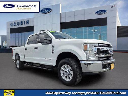 Oxford White 2022 Ford F-250 XLT Truck