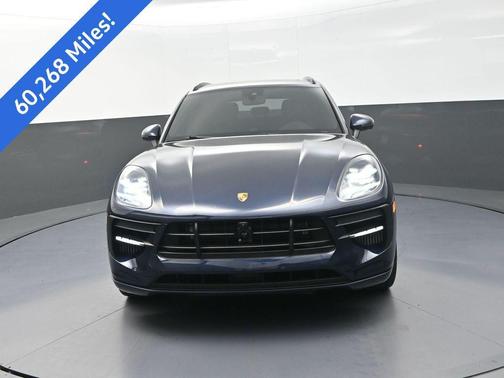 Night Blue Metallic 2021 Porsche Macan Macan GTS