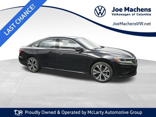 2022 Volkswagen Passat 2.0T SE