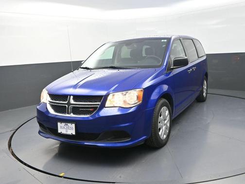 Indigo Blue Clearcoat 2019 Dodge Grand Caravan SE