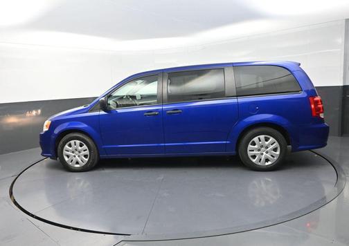 Indigo Blue Clearcoat 2019 Dodge Grand Caravan SE
