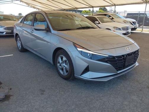 2021 Hyundai ELANTRA SE