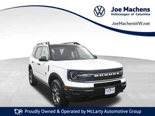 Oxford White 2023 Ford Bronco Sport Badlands