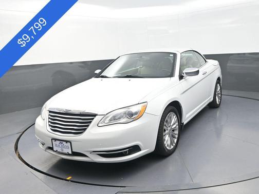Bright White Clearcoat 2011 Chrysler 200 Limited