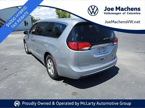 2017 Chrysler Pacifica Hybrid Touring Plus