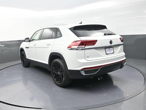 2023 Volkswagen Atlas Cross Sport 2.0T SE w/Technology