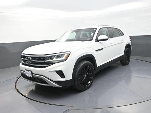 2023 Volkswagen Atlas Cross Sport 2.0T SE w/Technology