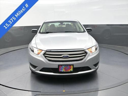 2018 Ford Taurus SE