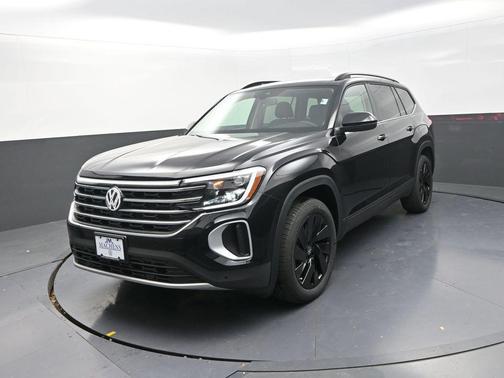 2026 Volkswagen Atlas 2.0T SE w/Technology 4MOTION