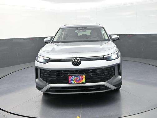 2025 Volkswagen Tiguan 2.0T SE 4MOTION