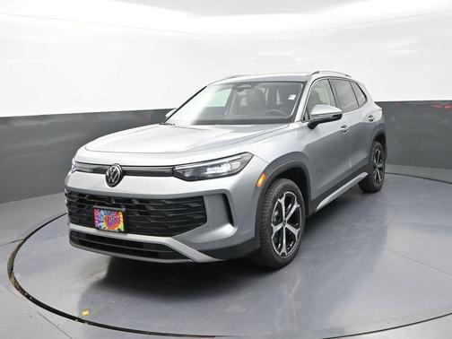 2025 Volkswagen Tiguan 2.0T SE 4MOTION