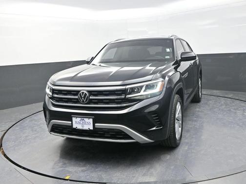 2023 Volkswagen Atlas Cross Sport 2.0T SE w/Technology 4MOTION