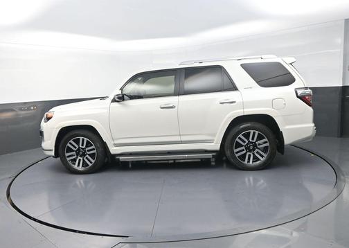 Blizzard Pearl 2020 Toyota 4Runner Limited