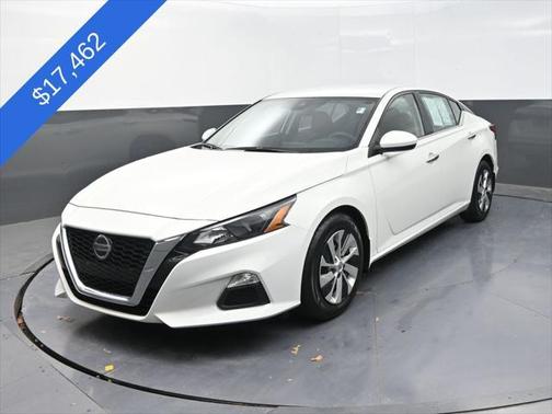 2022 Nissan Altima S FWD