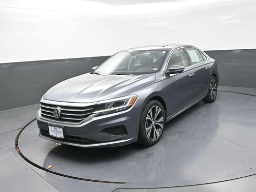 2022 Volkswagen Passat 2.0T SE